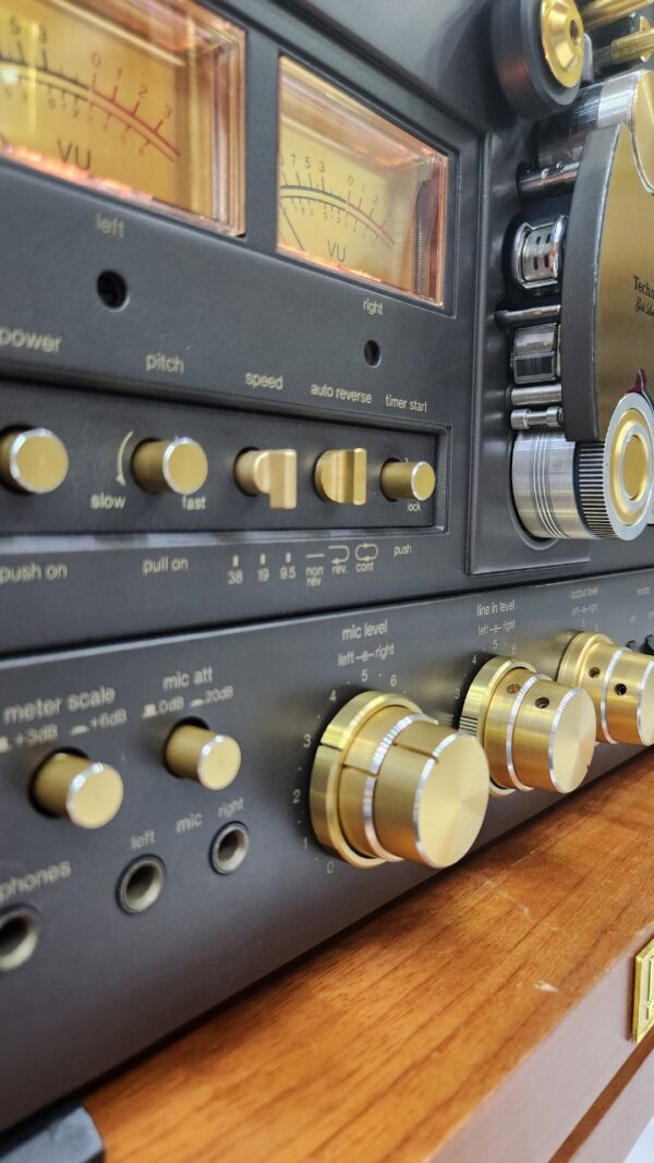 Technics 1700U GOLD LIMITED